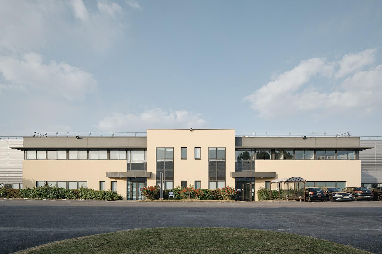 Local d'activité Le Mesnil-Amelot 2496m² Location local d'activité Le Mesnil-Amelot Seine-et-Marne OLACT2316301 0